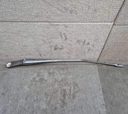 Audi Q8 Front wiper blade arm 4M8955408 4M89554081P9