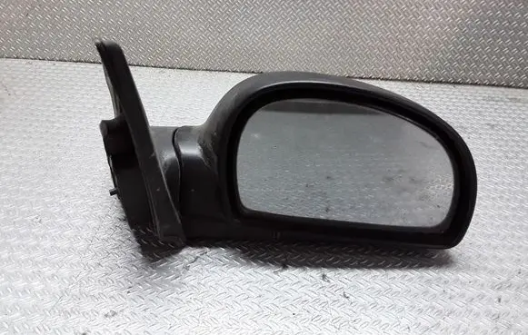 Hyundai Accent Front door electric wing mirror E4012188