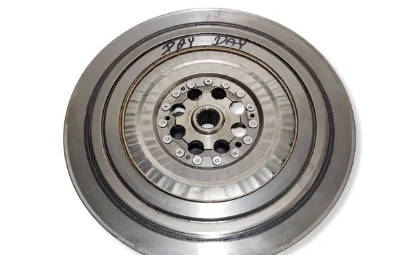 Mercedes-Benz E W212 Flywheel A6510301403FF A6510301403