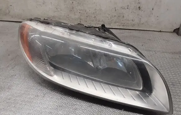 Volvo S80 Headlight/headlamp 31214356
