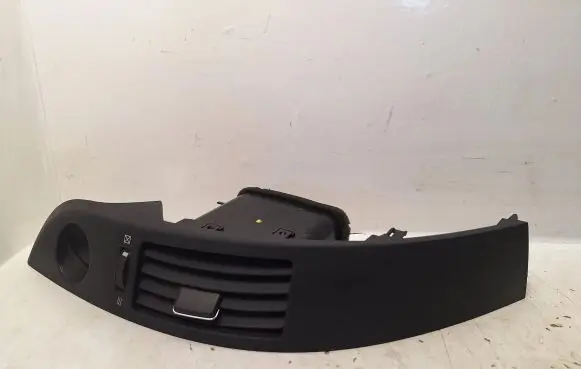 Toyota Corolla Verso AR10 Dashboard side air vent grill/cover trim 5567064010B0 5567064010