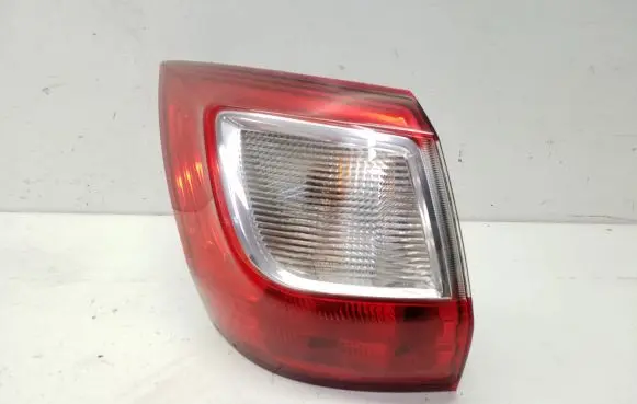 Ford Grand C-MAX Rear/tail lights AM5113405