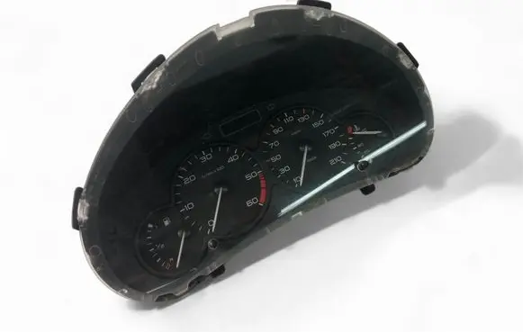 Peugeot 206 Speedometer (instrument cluster) 9648836380