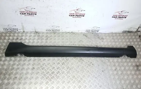 Peugeot 2008 I Sill 82018Z03