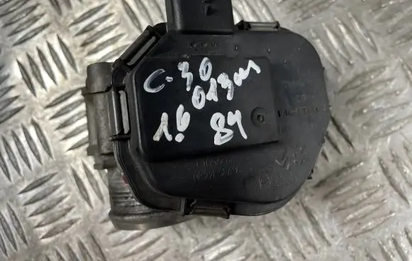 Volvo C30 Throttle valve 28098656