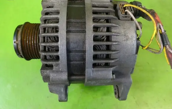 Renault Master II Generator/alternator