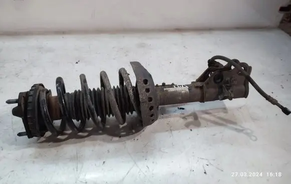 Honda Civic IX Front shock absorber with coil spring 51620TV2E0
