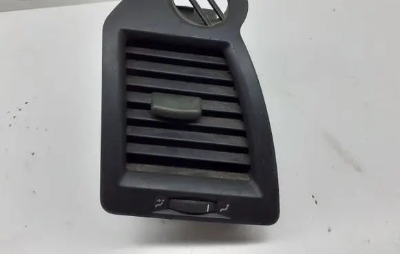 Renault Megane II Dashboard side air vent grill/cover trim A1007009 31959X