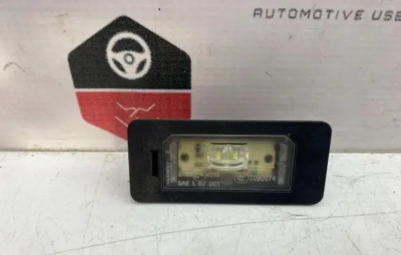BMW 5 F10 F11 Number plate light 7193293 3811943