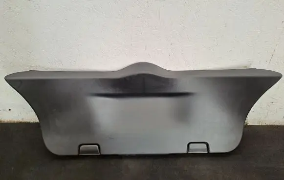 Suzuki Swift III Tailgate trim 8377152R0