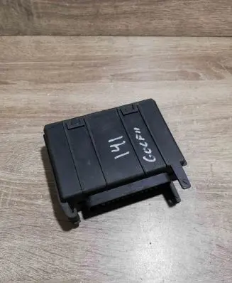 Volkswagen Golf III Ignition amplifier control unit KBA16636 HJS63015003