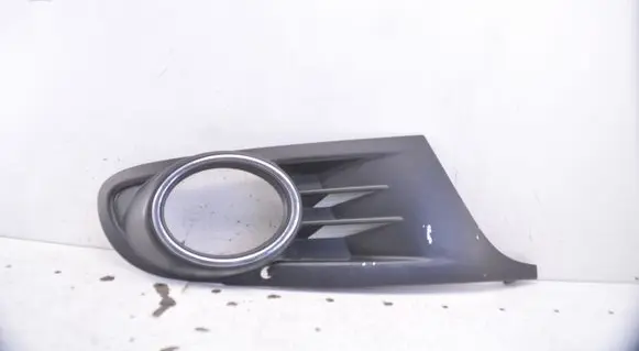 Volkswagen Golf VI Front fog light trim/grill 5K0853666