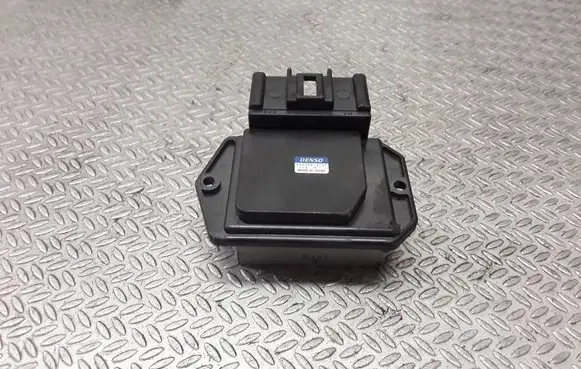 Toyota Avensis T250 Heater blower motor/fan resistor 4993002121