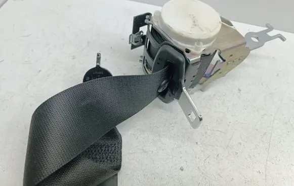 BMW 7 F01 F02 F03 F04 Rear seatbelt 33061254B 9163237 72119163237