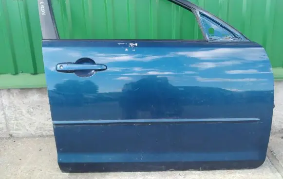 Mazda 3 I Front door
