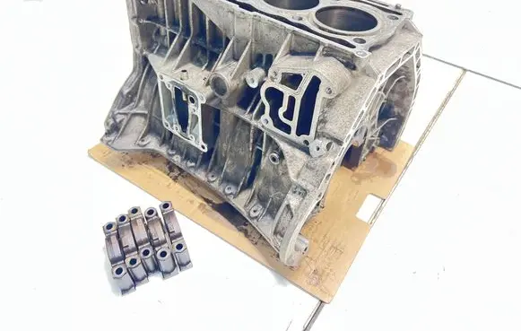 Mercedes-Benz C W203 Engine block R2710101505