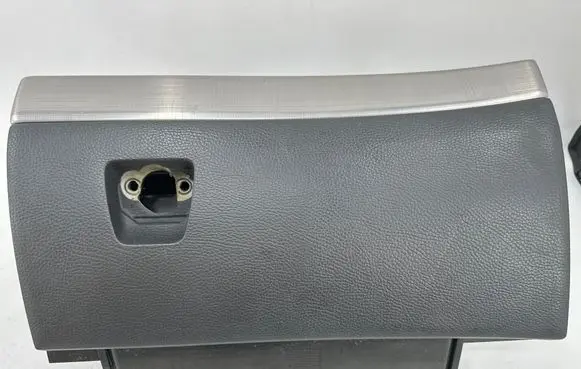 Volvo XC90 Glove box 39856221 3409421
