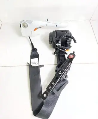 Nissan Leaf II (ZE1) Front seatbelt 638265201D 640768000C 640512700B
