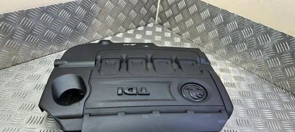 Skoda Octavia Mk3 (5E) Engine cover (trim) 04L103954T