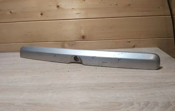 Opel Astra G Trunk door license plate light bar 90559239