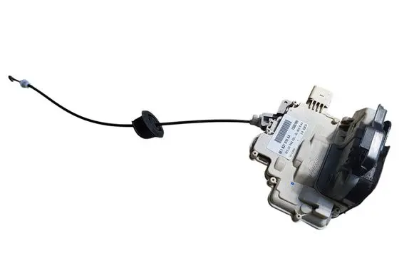 Audi A4 S4 B7 8E 8H Front door lock 8E1837016AA