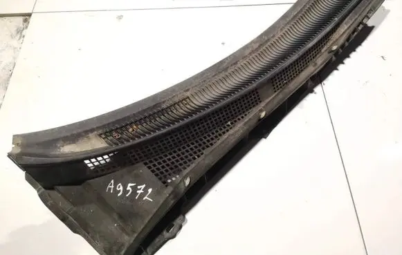 Mazda 6 Wiper trim gj6a507p1