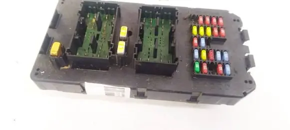 Jeep Grand Cherokee (WK) Fuse box set 56050066AC