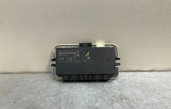 BMW 5 F10 F11 Light module LCM 9273629 011009000 002000001