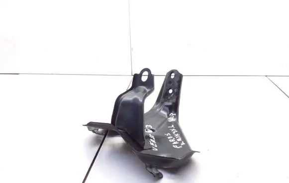 Toyota Corolla Verso E121 Headlight/headlamp mounting bracket