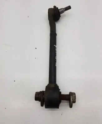 Rear control arm