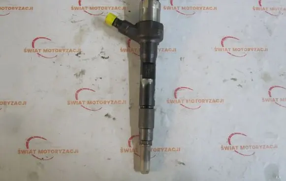 Mazda 6 Fuel injector R2AA13H50