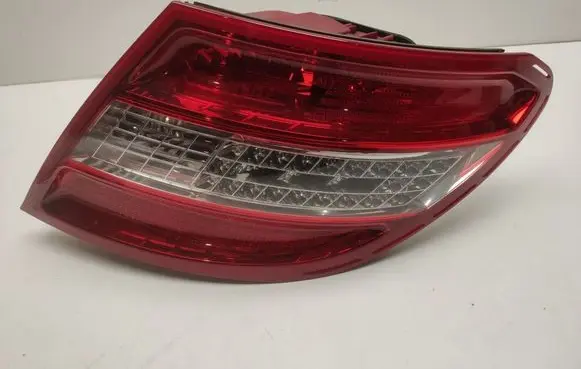 Mercedes-Benz C W204 Rear/tail lights A2048202264
