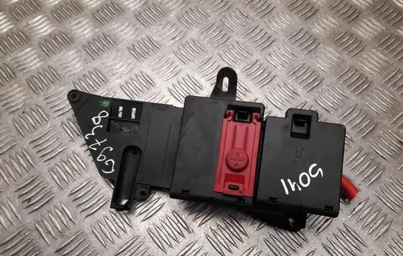 Audi Q7 4M Fuse box set 4M0941823E