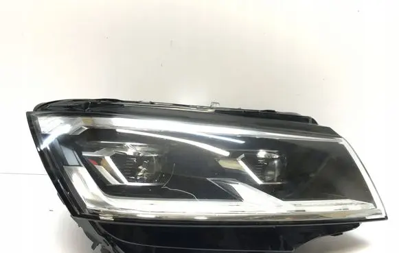 Volkswagen Transporter - Caravelle T6 Headlight/headlamp