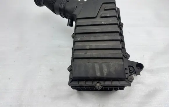 Audi RS3 Air filter box 8V0129601