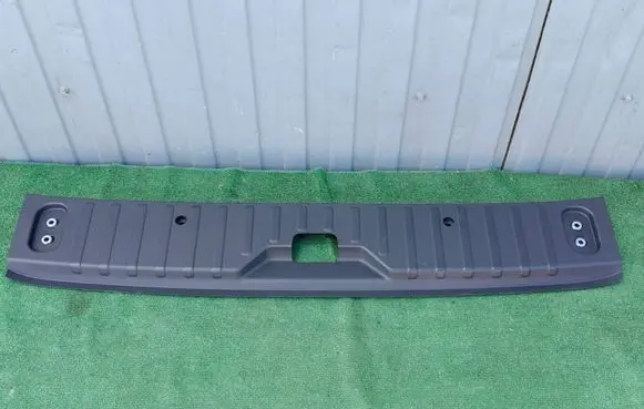 Volkswagen ID. Buzz Trunk/boot sill cover protection 1T5863459A