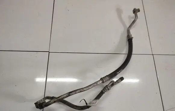 Ford Fiesta Air conditioning (A/C) pipe/hose