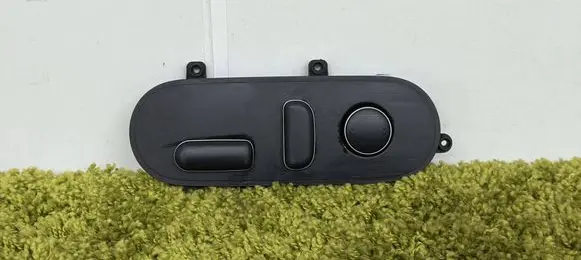 Hyundai Ioniq 5 Seat control switch 88070-gi100