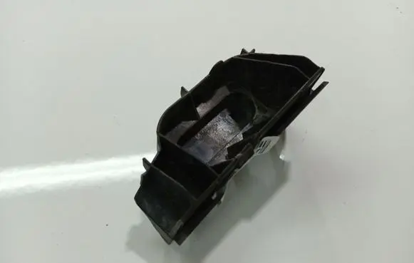 Toyota Corolla E120 E130 Rear bumper mounting bracket 5256202010 52562-02010