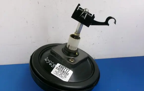 Audi A4 S4 B5 8D Brake booster 8D0612105A