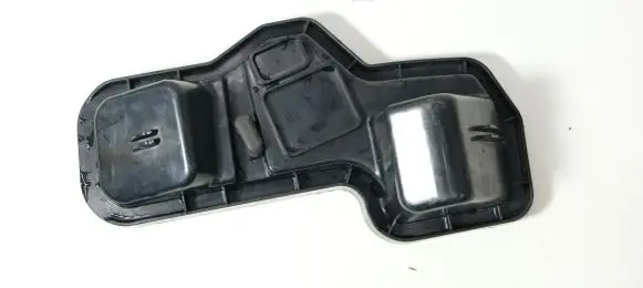 Audi A6 S6 C5 4B Headlight/headlamp dust cover 205378