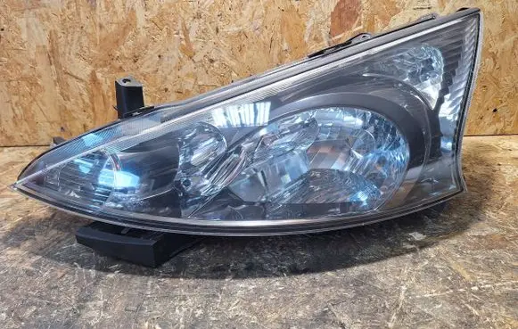 Mitsubishi Grandis Headlight/headlamp