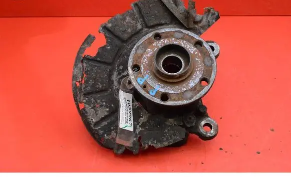 Seat Altea XL Front wheel hub spindle knuckle 