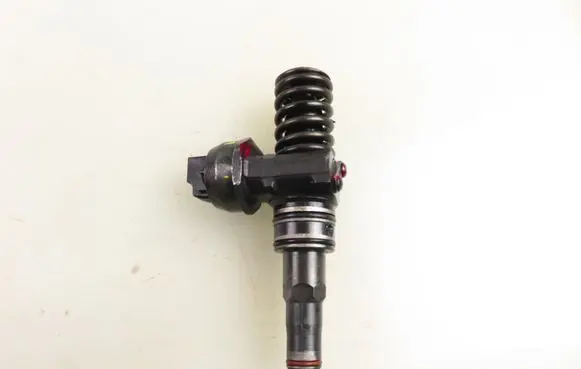 Seat Alhambra (Mk1) Fuel injector 0414720038 038130073AK