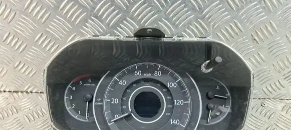 Honda CR-V Speedometer (instrument cluster) 78100