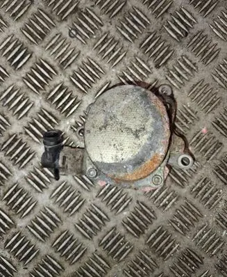 Opel Vivaro Vacuum pump