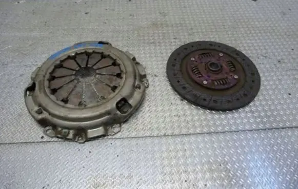 Honda Civic Clutch pressure plate 