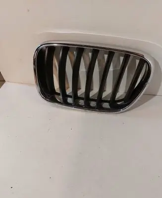 BMW X3 F25 Front grill 7237421 7210725