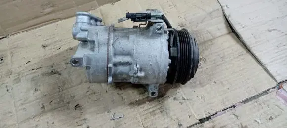 Chevrolet Camaro Air conditioning (A/C) compressor (pump) 84123918 842519 4472502860