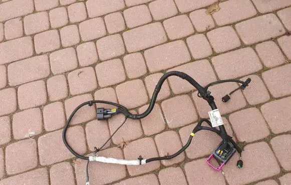 Opel Zafira C EUR ISO radio connector 13403902